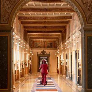 Palazzo Talia - Small Luxury Of The World 5* Roma